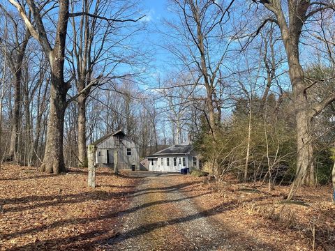 8 Sullivan Place Millbury MA 01527