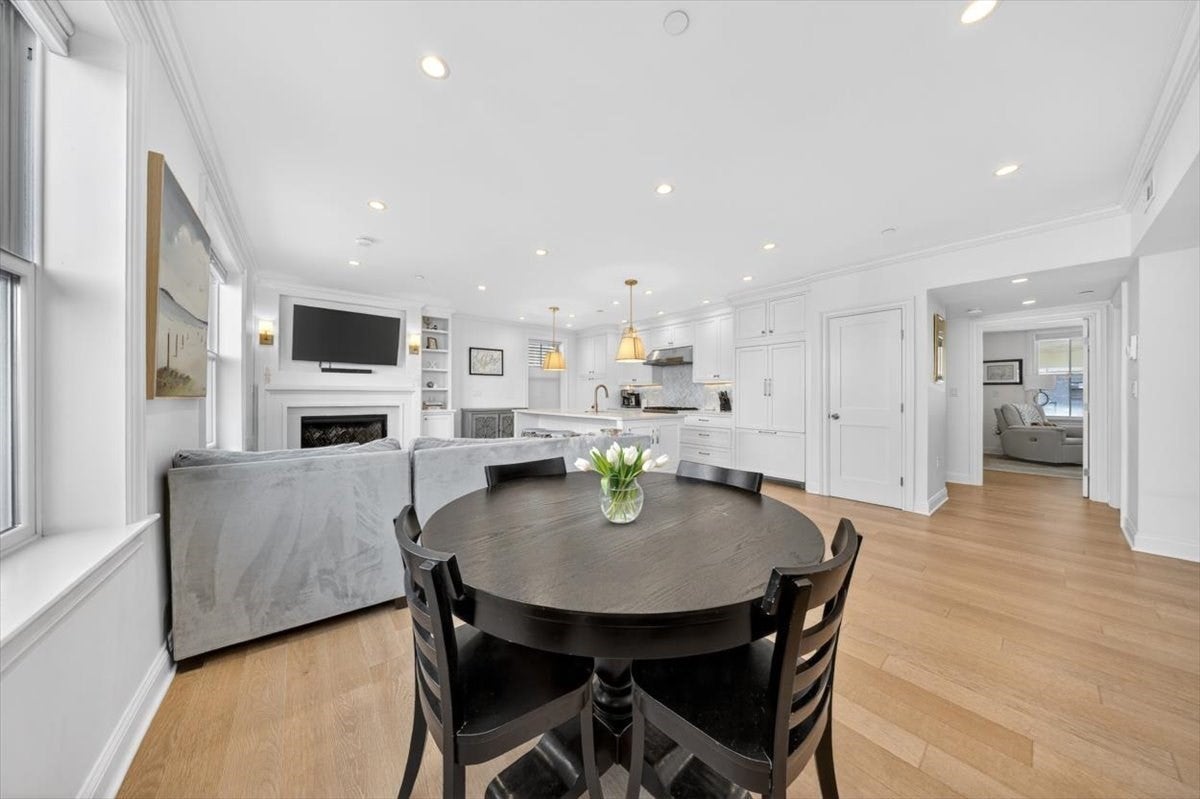 521 East 8th St #1, Boston, MA Photo #11