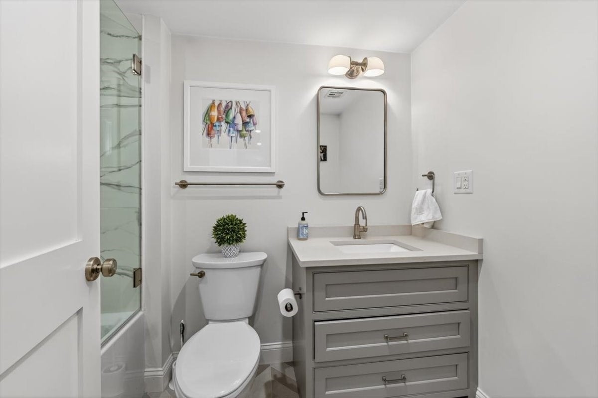 521 East 8th St #1, Boston, MA Photo #18