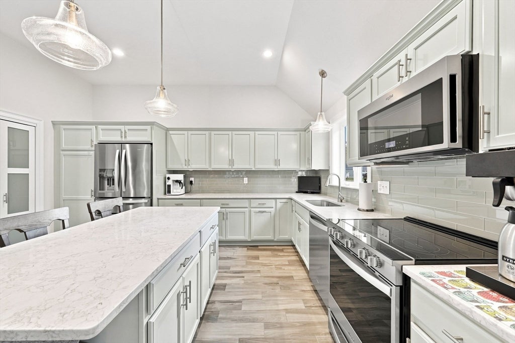 59 Waterford Cir, Dighton, MA, 59 Waterford Cir, Dighton, MA Photo #15