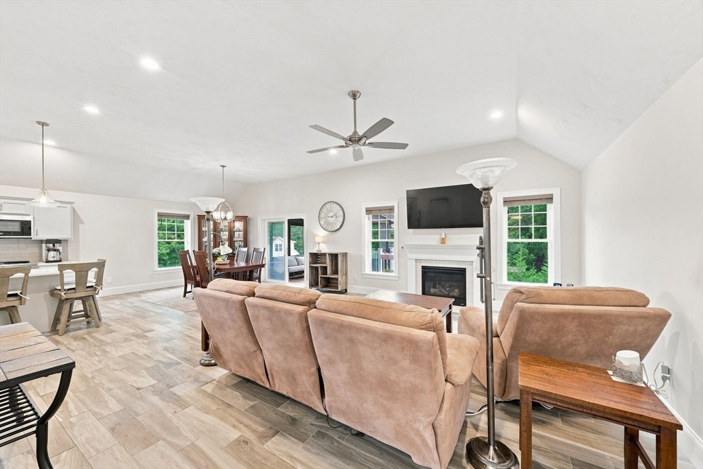 59 Waterford Cir, Dighton, MA, 59 Waterford Cir, Dighton, MA Photo #3