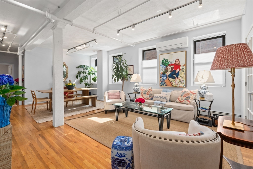 34 Plympton Street 1