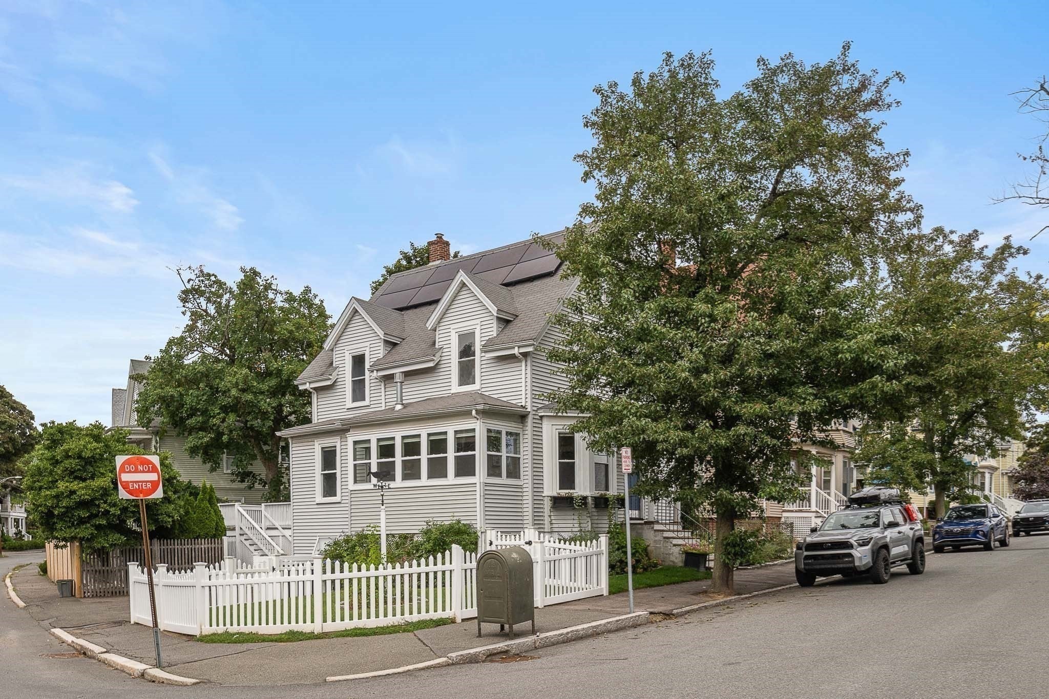 50 Columbia St, Swampscott, MA, 50 Columbia St, Swampscott, MA Photo #1