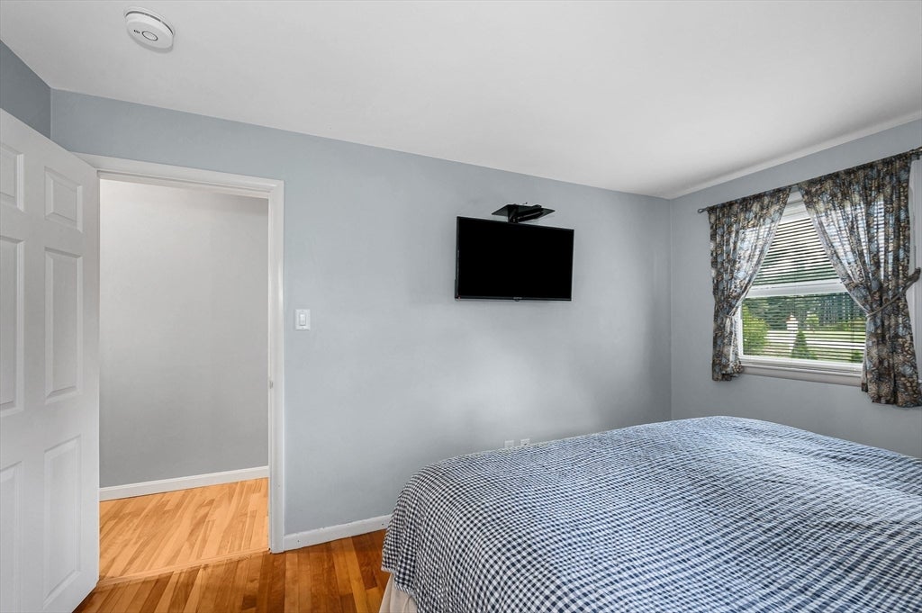6 Forrest St, Chelmsford, MA, 6 Forrest St, Chelmsford, MA Photo #15
