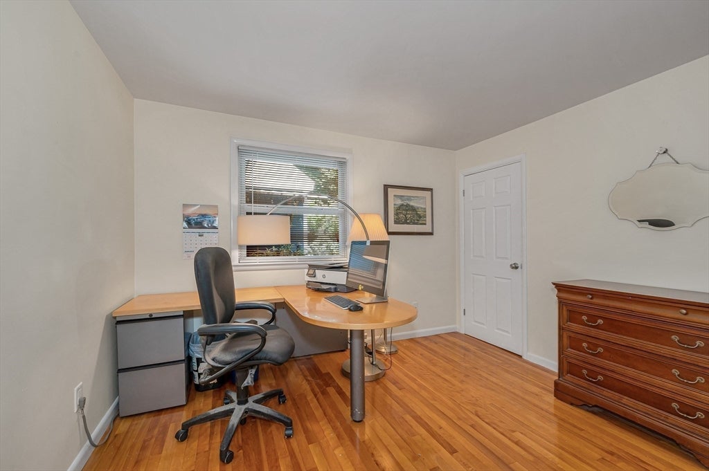 6 Forrest St, Chelmsford, MA, 6 Forrest St, Chelmsford, MA Photo #18