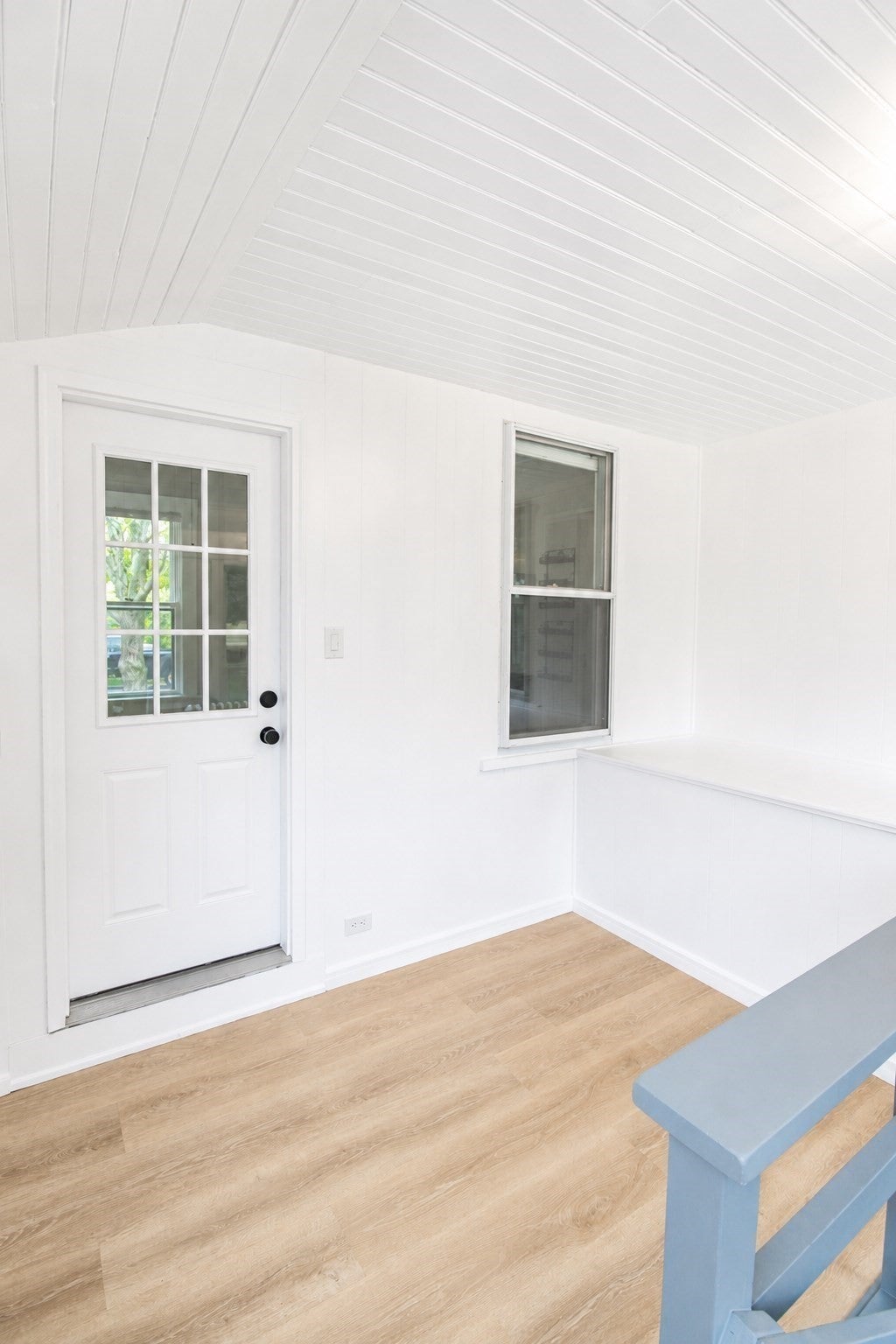 164 Warren Ave 164