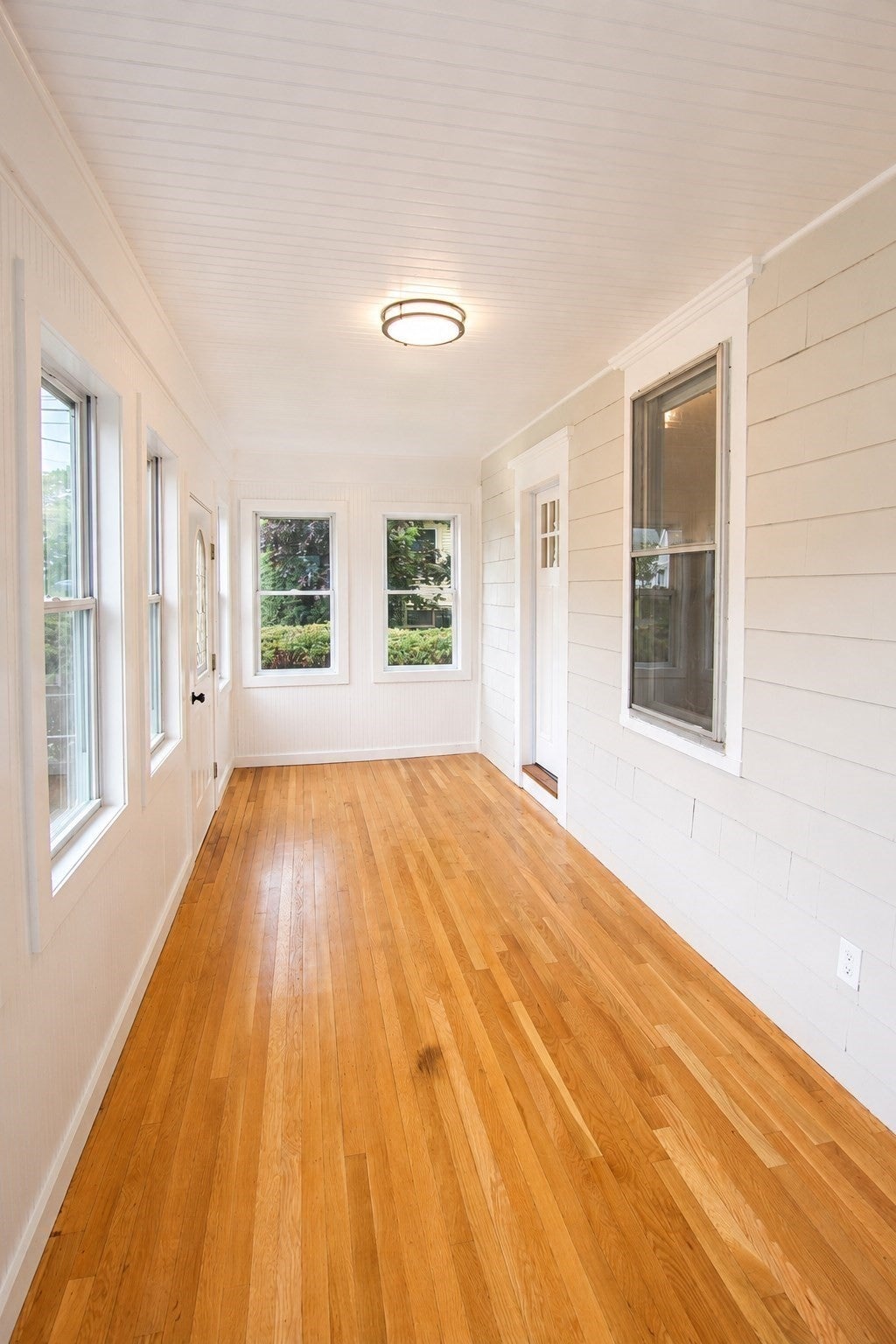 164 Warren Ave 164
