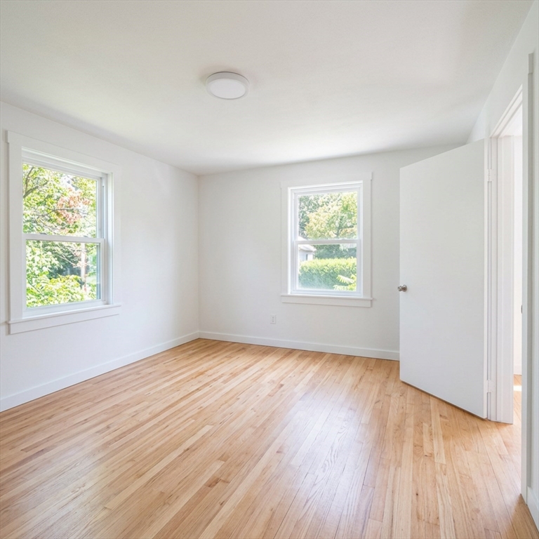 22 Hanson Ave, Walpole, MA, 22 Hanson Ave, Walpole, MA Photo #4