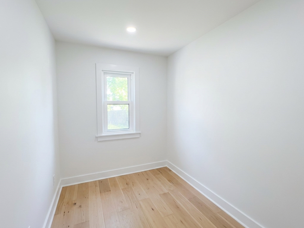 22 Hanson Ave, Walpole, MA, 22 Hanson Ave, Walpole, MA Photo #7