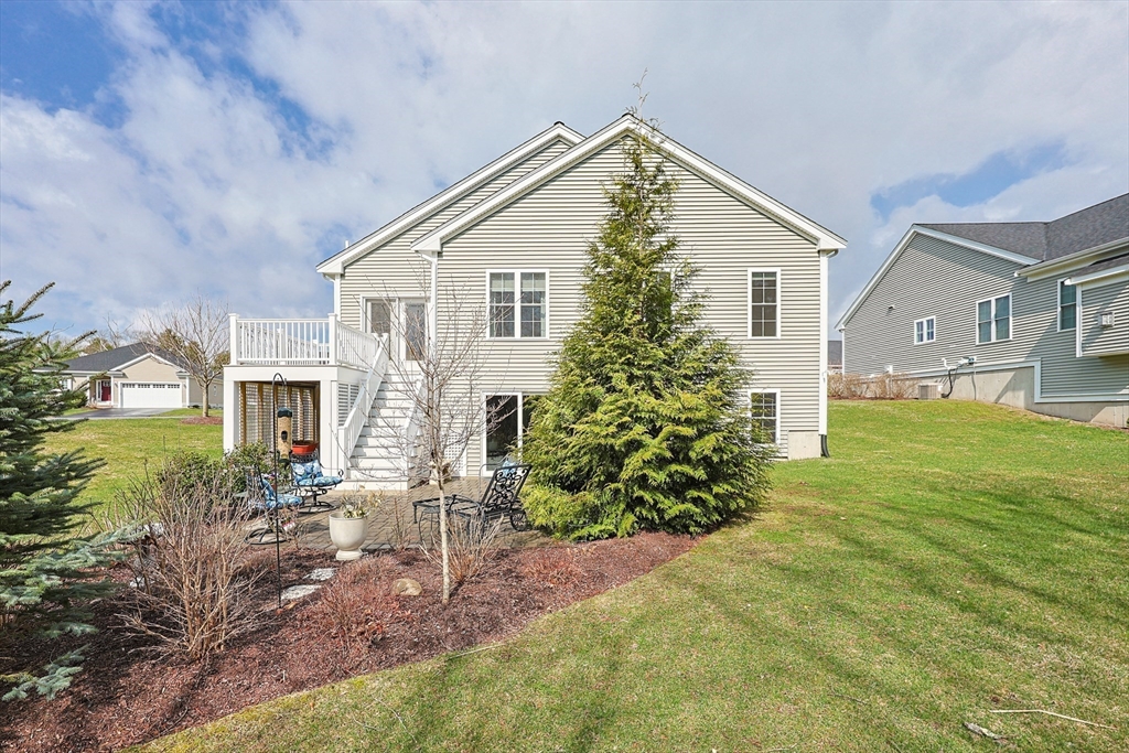 30 Partridge View Ln S