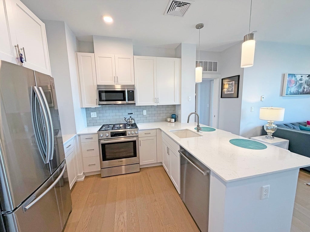 65 Washington St #PH9, Salem, MA, 65 Washington St #PH9, Salem, MA Photo #6