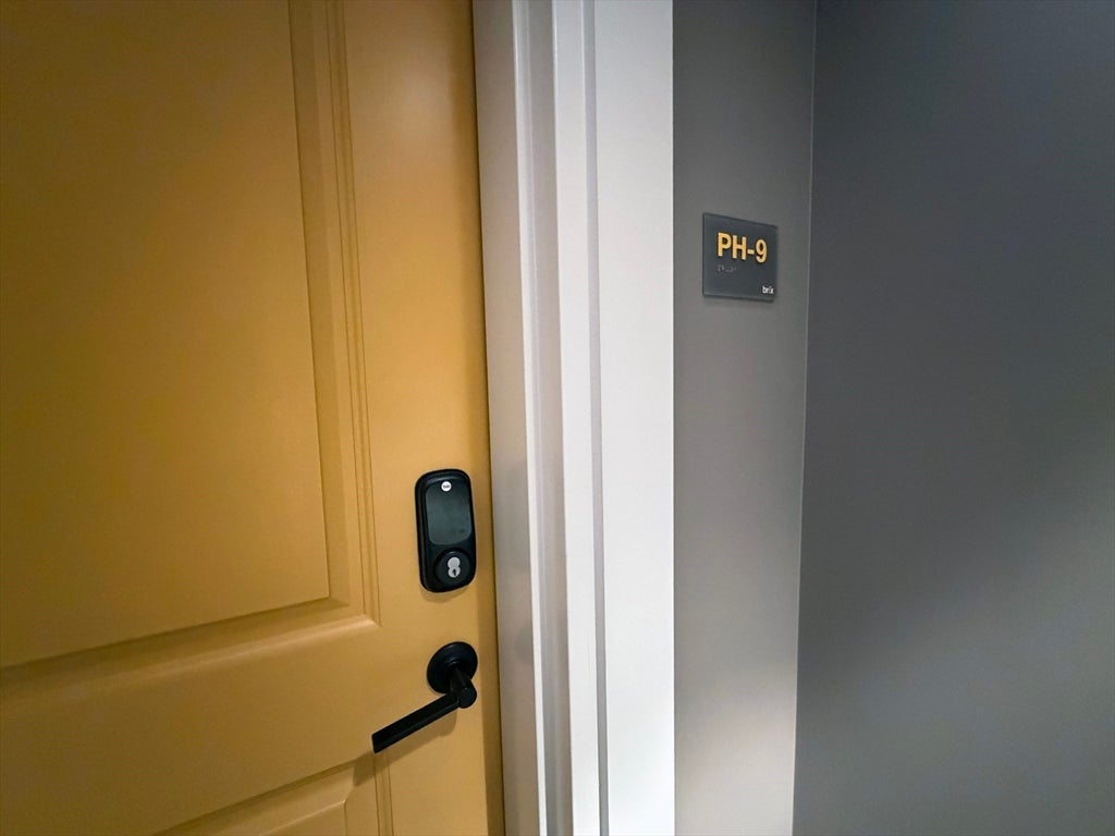 65 Washington St #PH9, Salem, MA, 65 Washington St #PH9, Salem, MA Photo #18