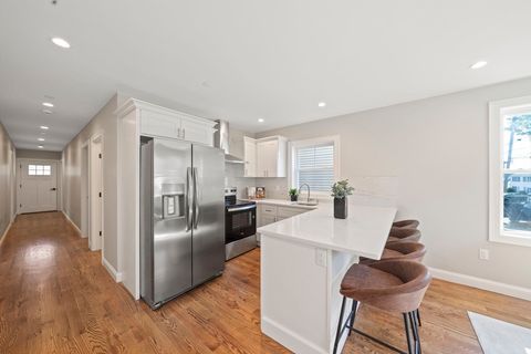 Photo of 52 Bellevue St #2, Boston, MA 02125 (MLS # 73512951)