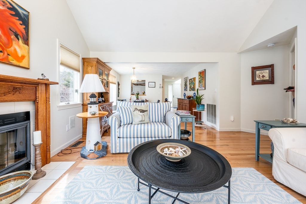 8 Forest Gate Village 8