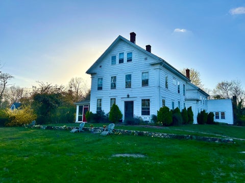 Photo of 946 Route 6a, Dennis, MA 02638 (MLS # 73504088)