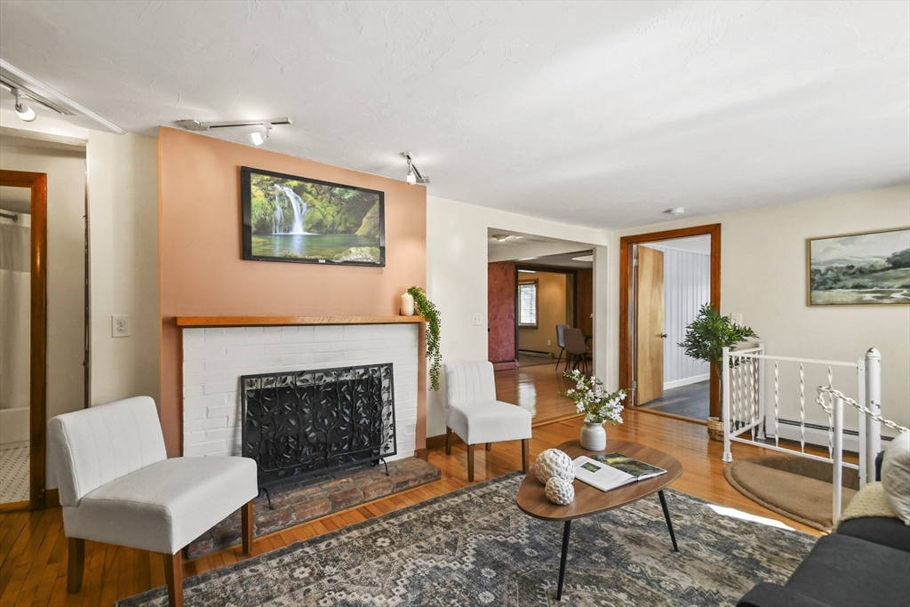 23 Rockland Road