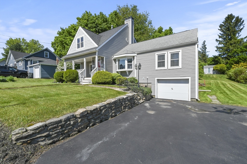 23 Rockland Road
