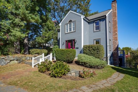 Photo of 39 Wight St, Waltham, MA 02452 (MLS # 73442189)