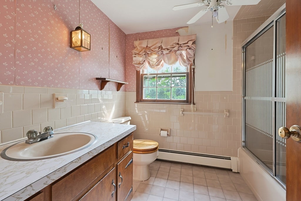 30 Charles St, North Attleboro, MA Photo #29