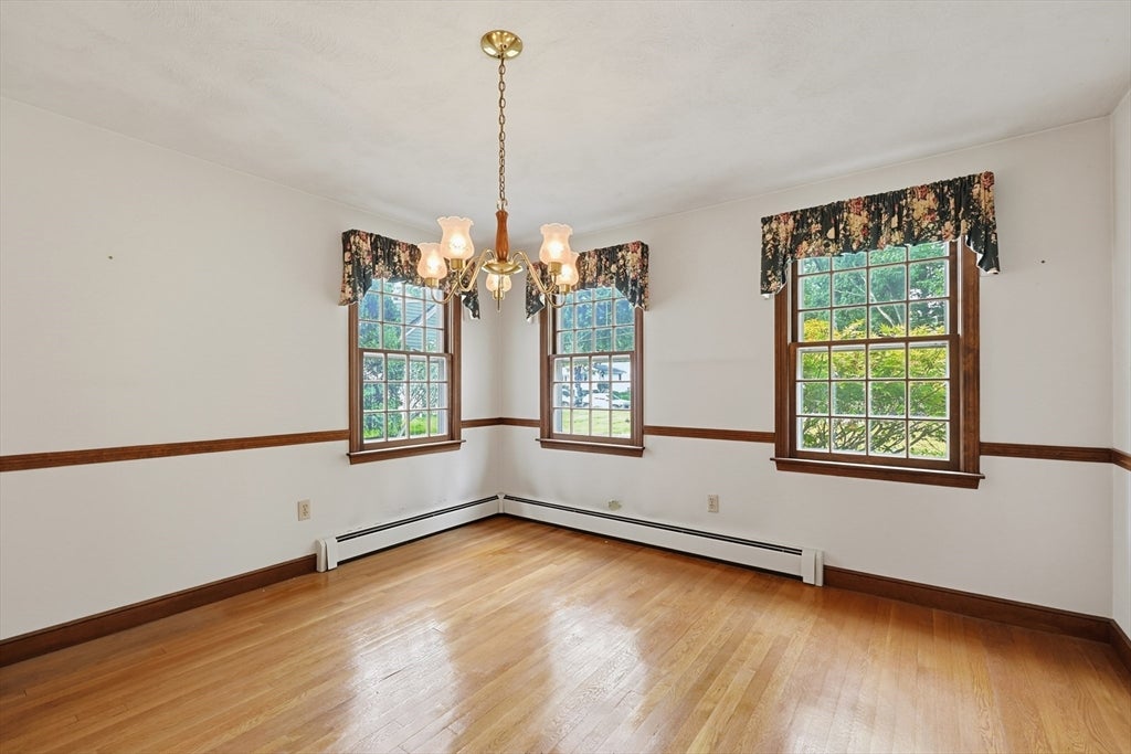 30 Charles St, North Attleboro, MA Photo #9