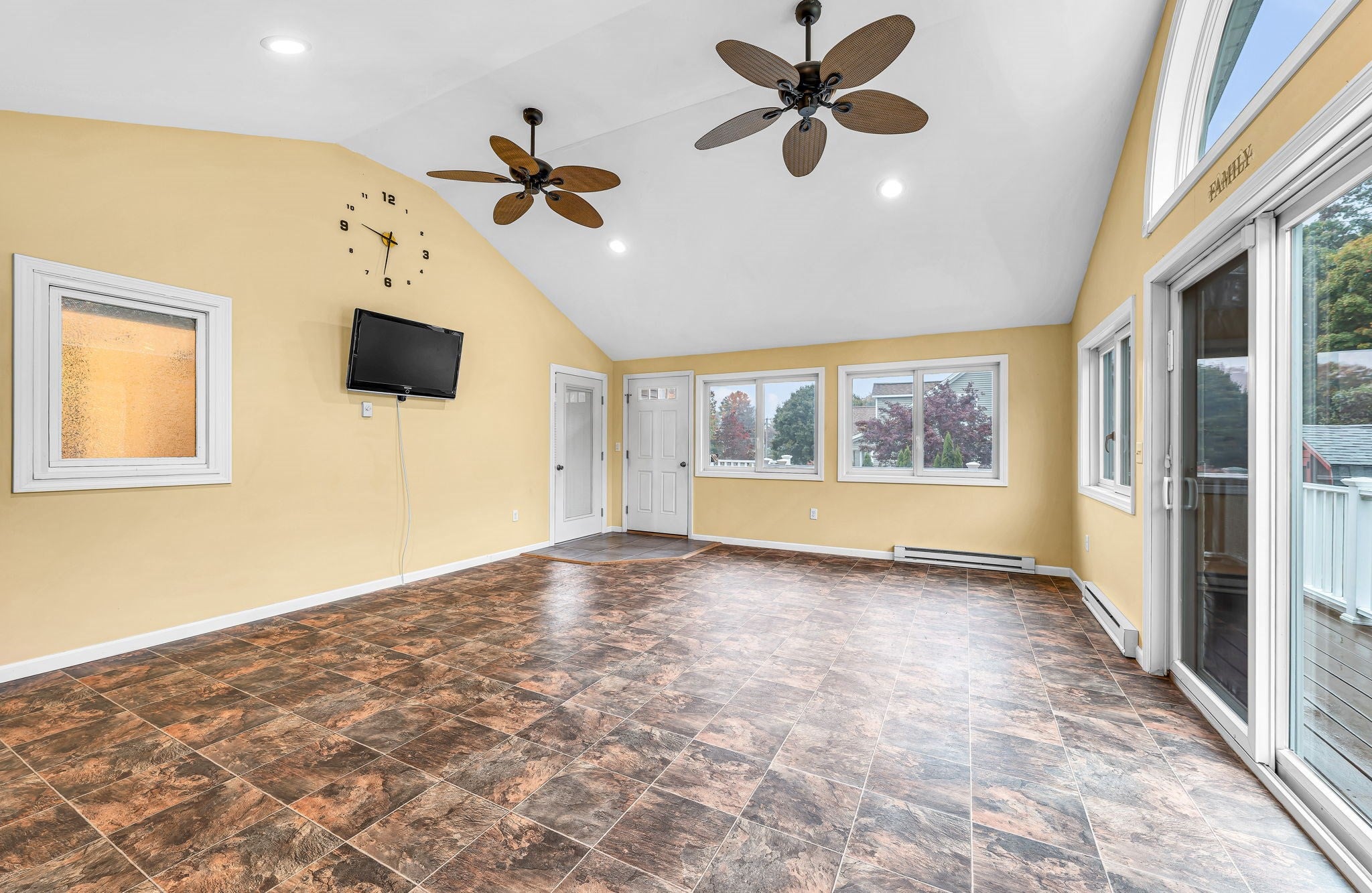 382 Miller St, Ludlow, MA, 382 Miller St, Ludlow, MA Photo #12