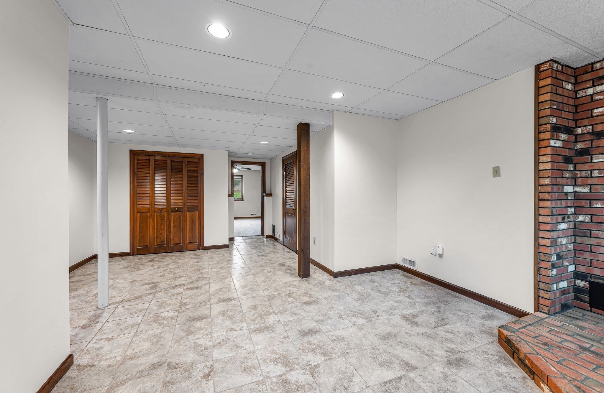 382 Miller St, Ludlow, MA, 382 Miller St, Ludlow, MA Photo #26