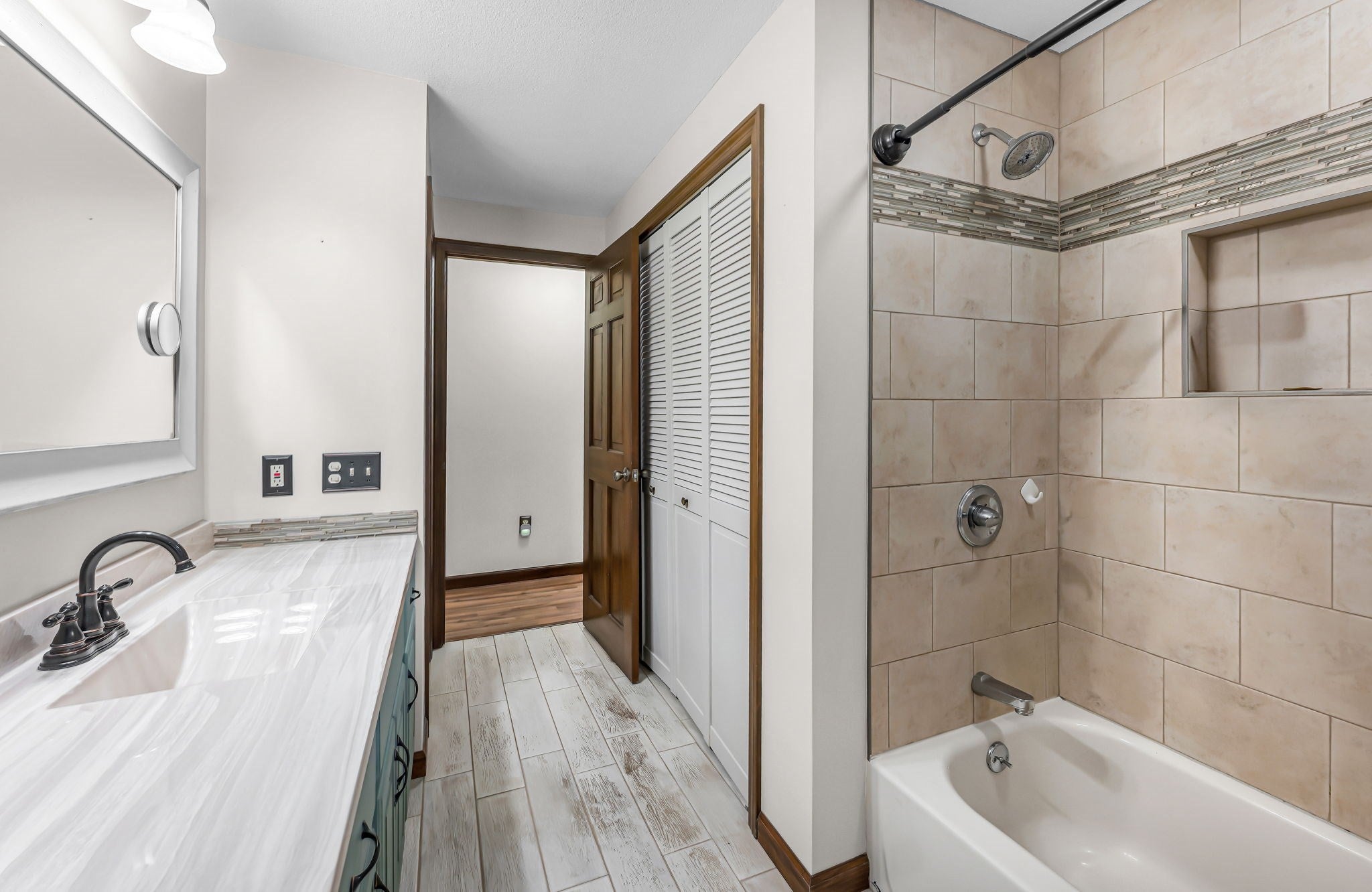 382 Miller St, Ludlow, MA, 382 Miller St, Ludlow, MA Photo #22