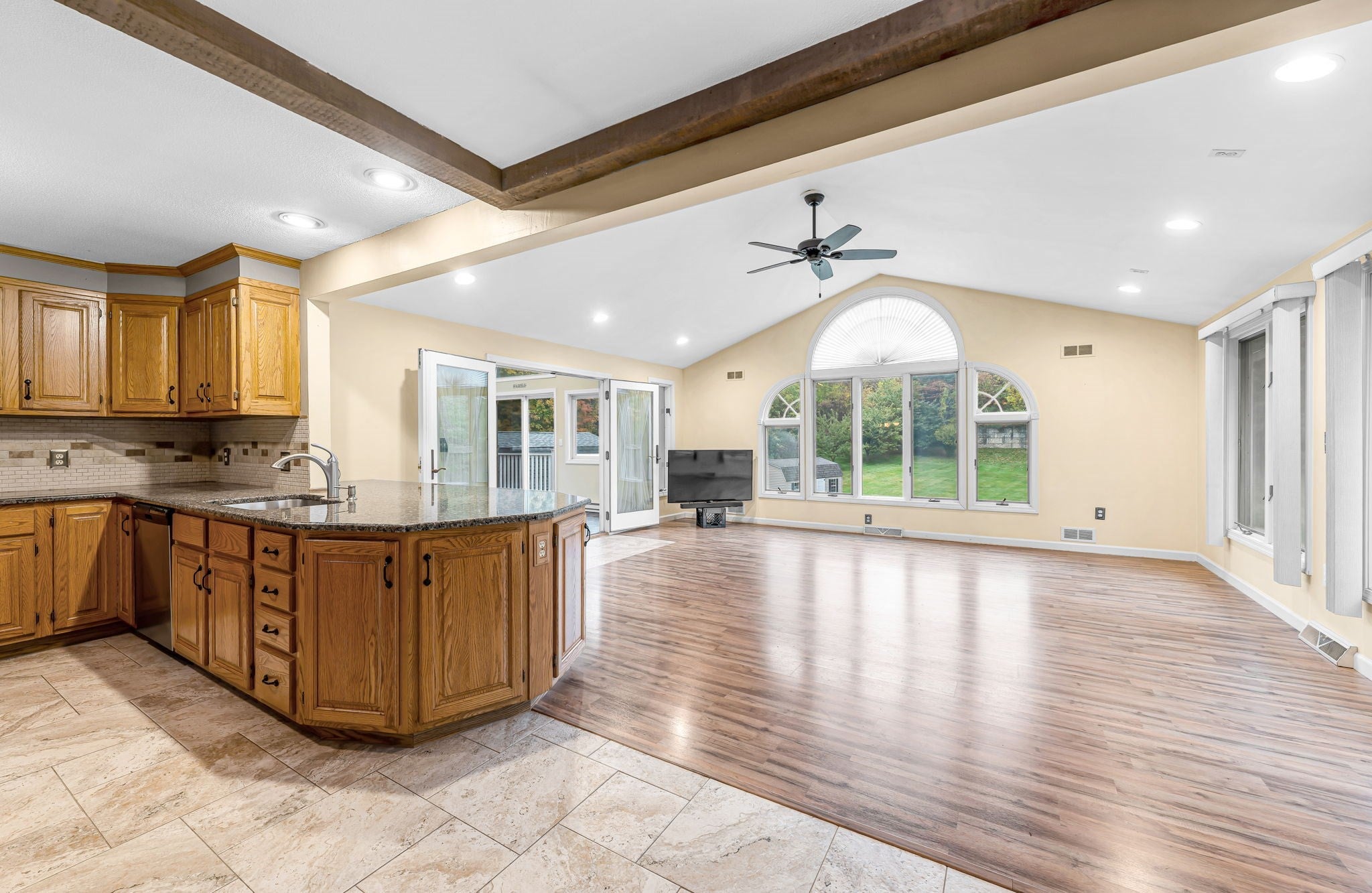 382 Miller St, Ludlow, MA, 382 Miller St, Ludlow, MA Photo #9