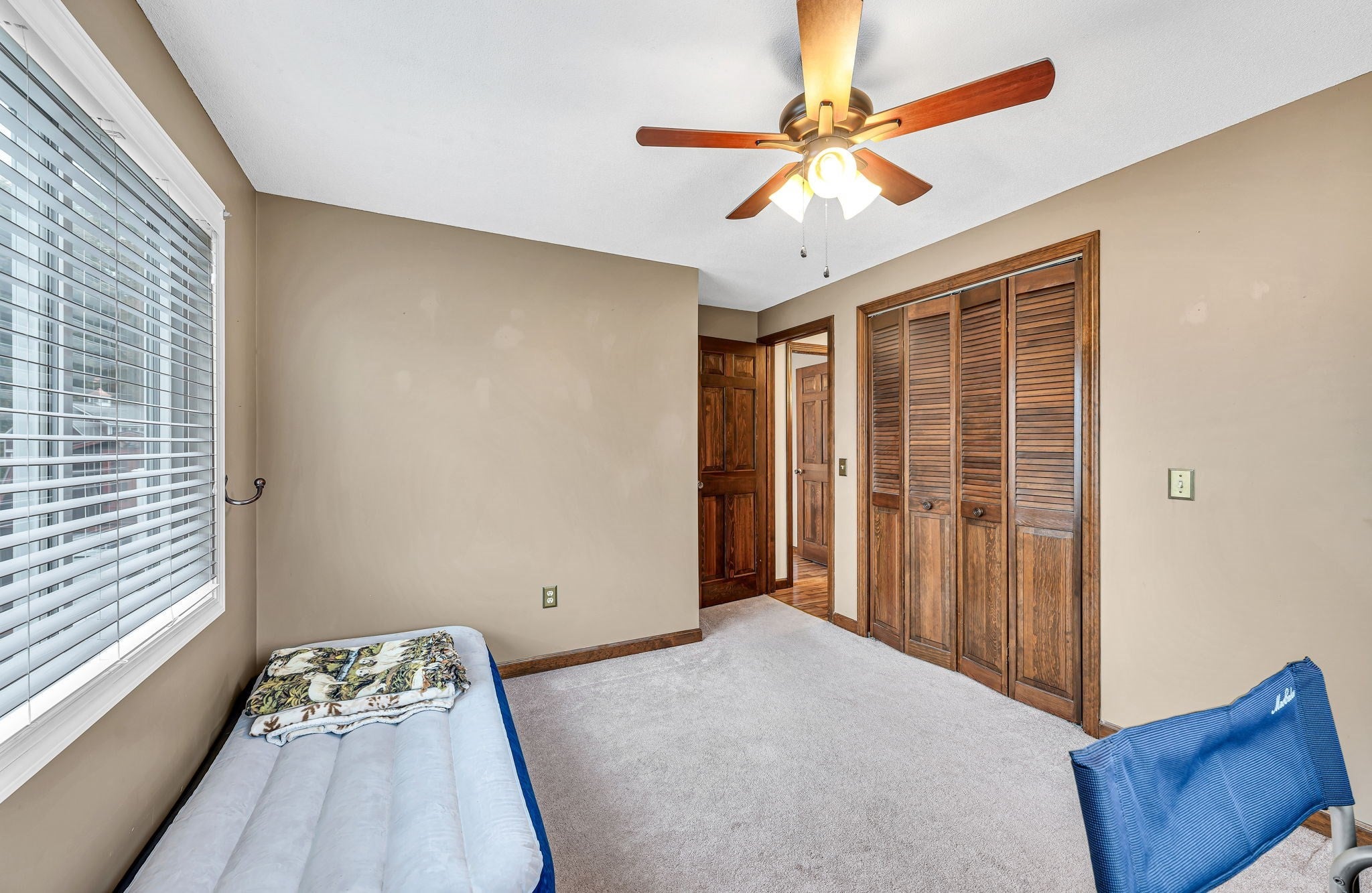 382 Miller St, Ludlow, MA, 382 Miller St, Ludlow, MA Photo #18