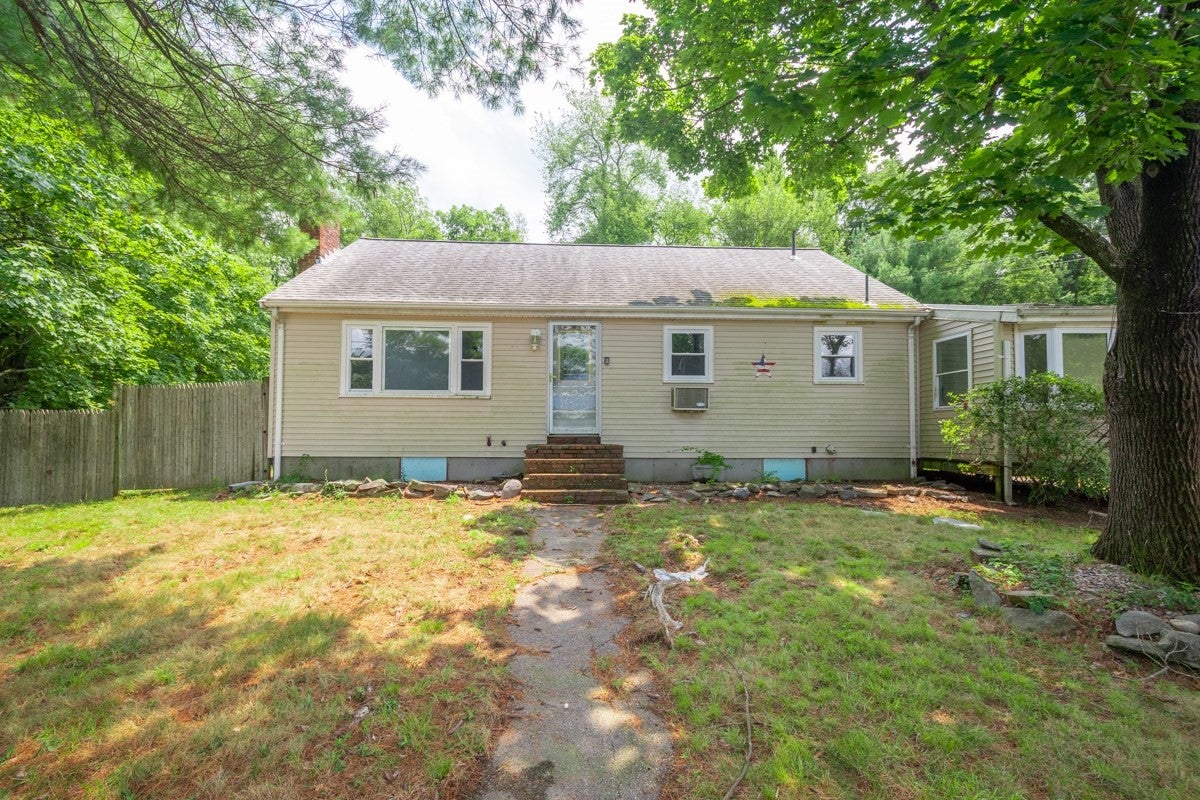81 Border Rd