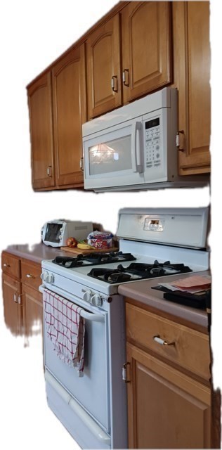 72 Crestfield Terrace