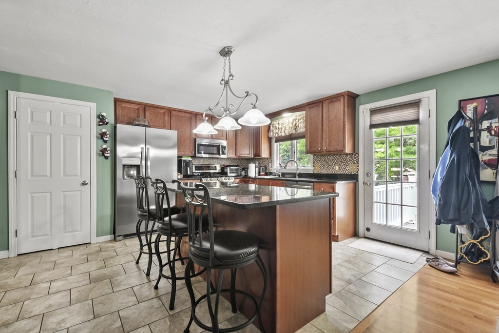 312 Carl Ave