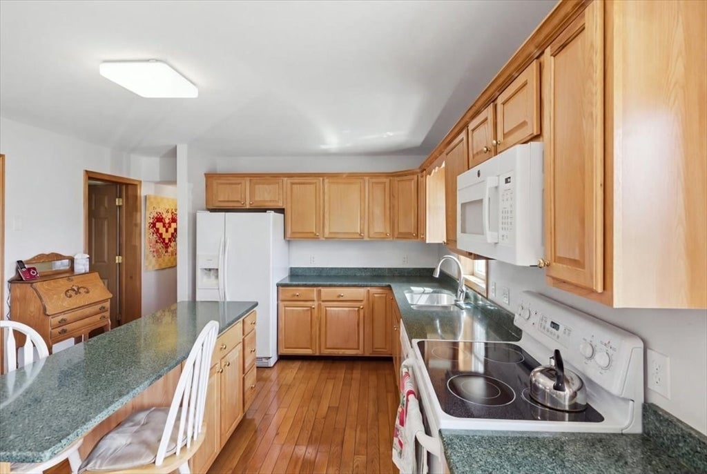 129 Balsam St, Fairhaven, MA, 129 Balsam St, Fairhaven, MA Photo #12