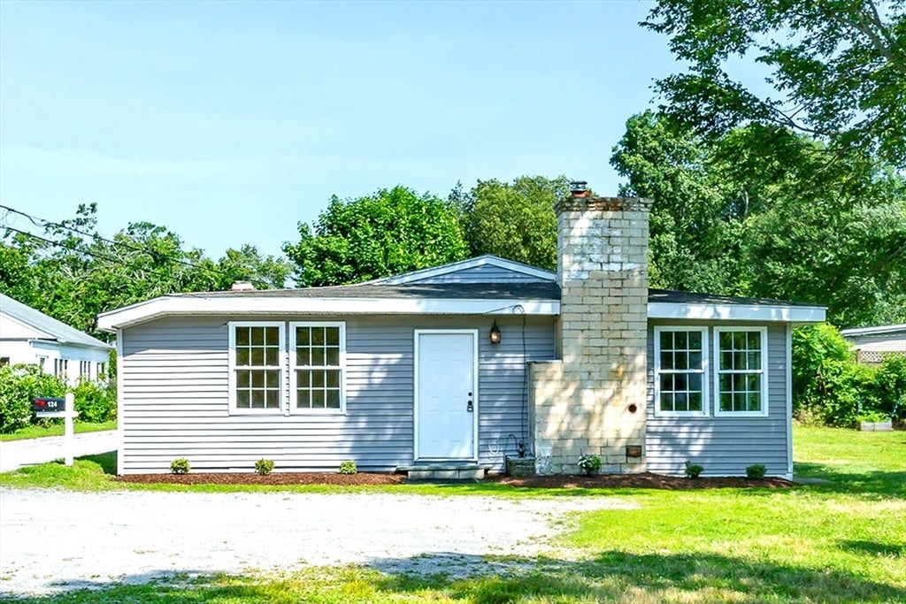 120 &124 Pelletier Lane