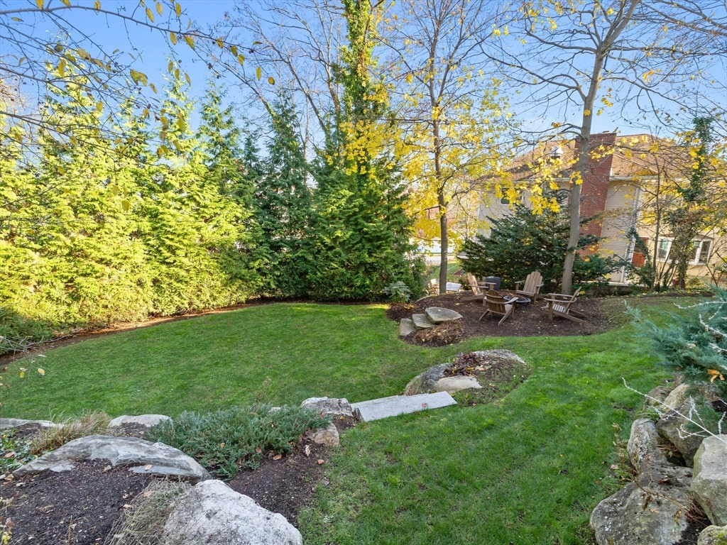 25 Falmouth Rd, Arlington, MA Photo #40