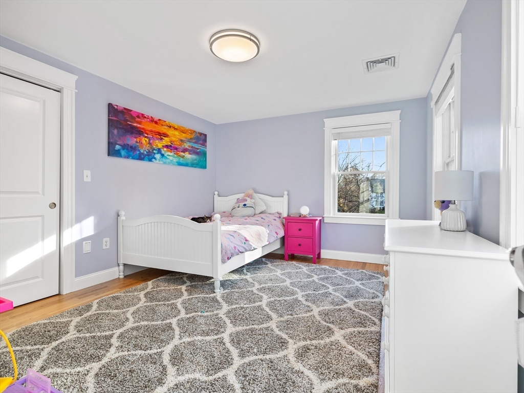 25 Falmouth Rd, Arlington, MA Photo #29