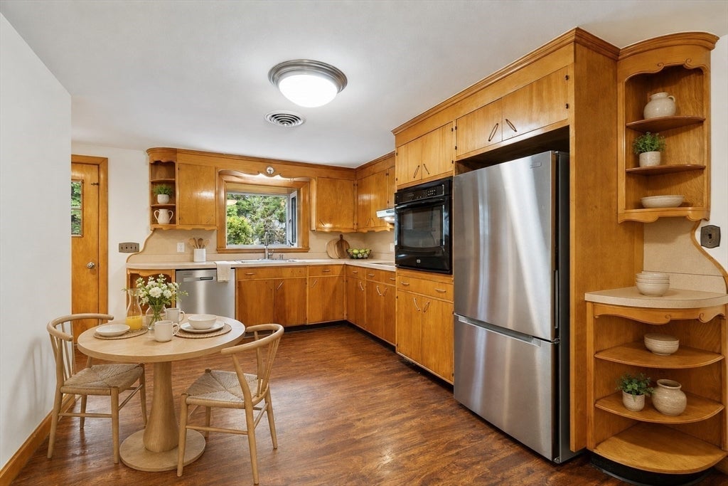 56 Brookdale Rd, Newton, MA, 56 Brookdale Rd, Newton, MA Photo #9