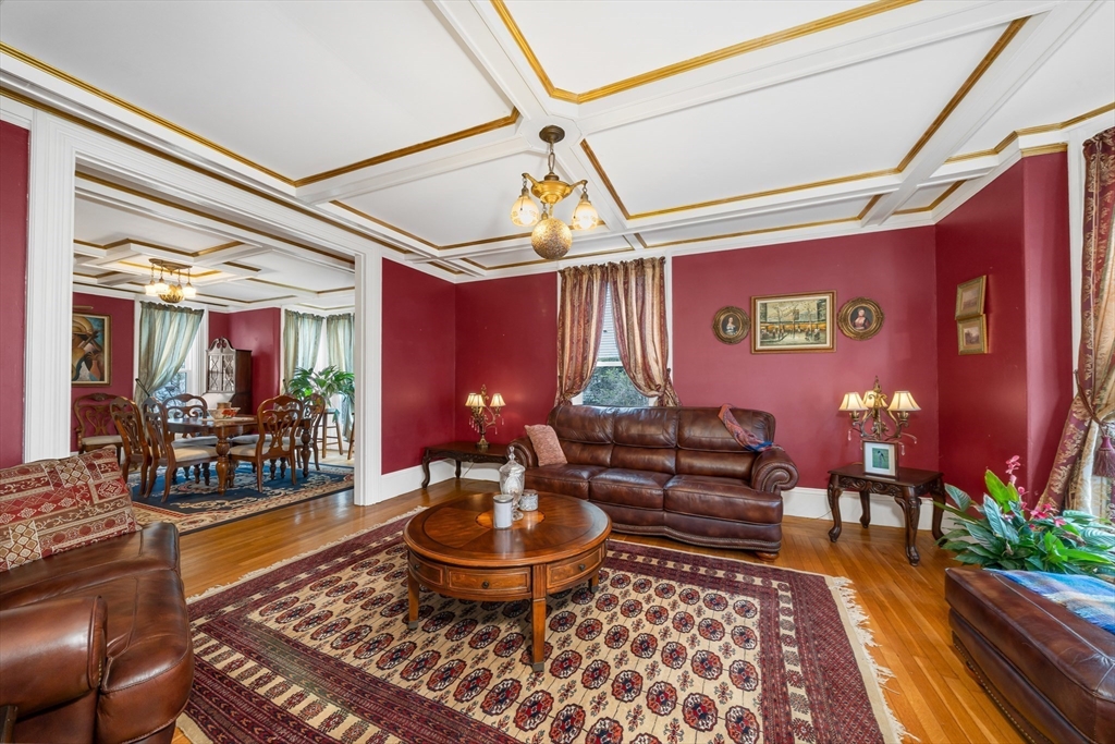 47 Highland Ave