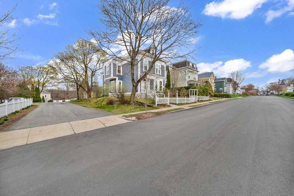 47 Highland Ave