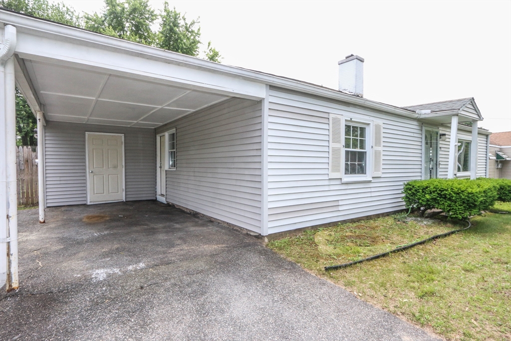 15 Fredette St