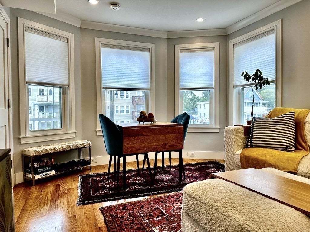 650 Hyde Park Ave 2L