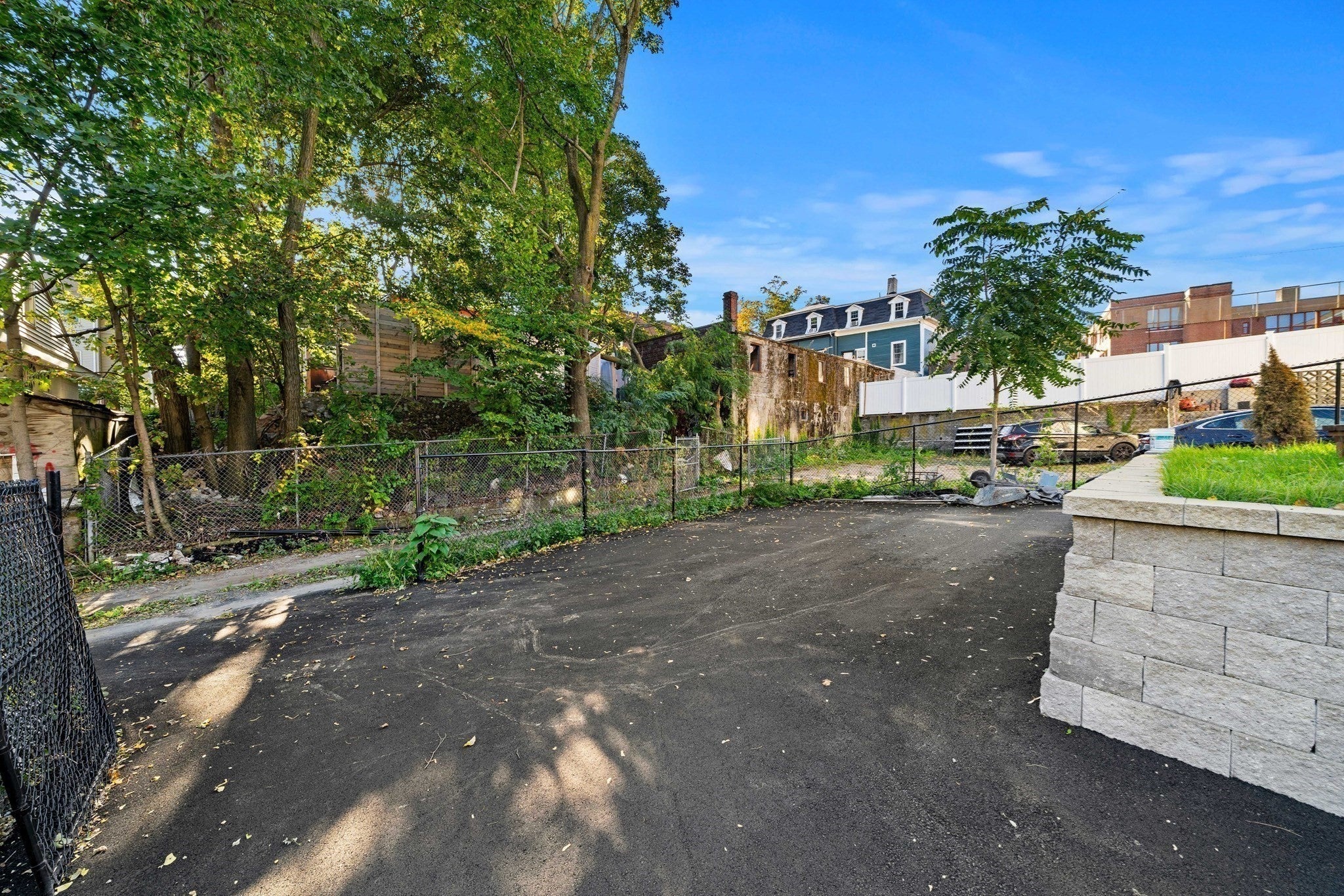 18 Derne ST, Everett, MA Photo #6