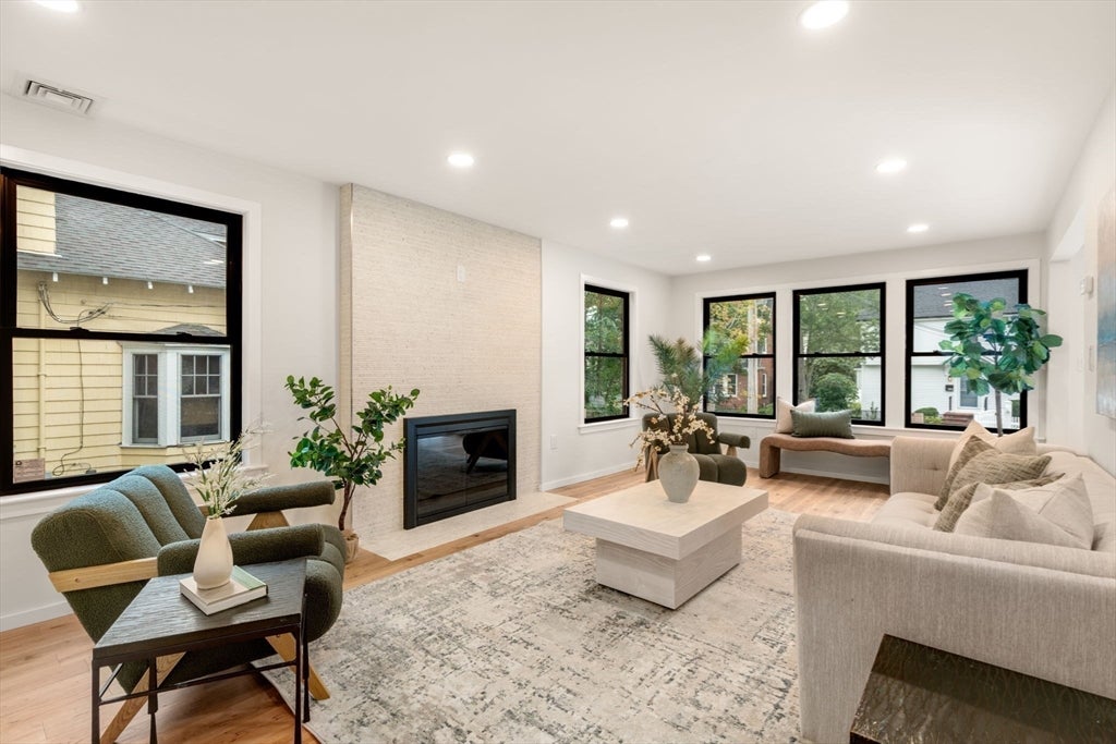 179 Woodcliff Rd, Newton, MA, 179 Woodcliff Rd, Newton, MA Photo #5