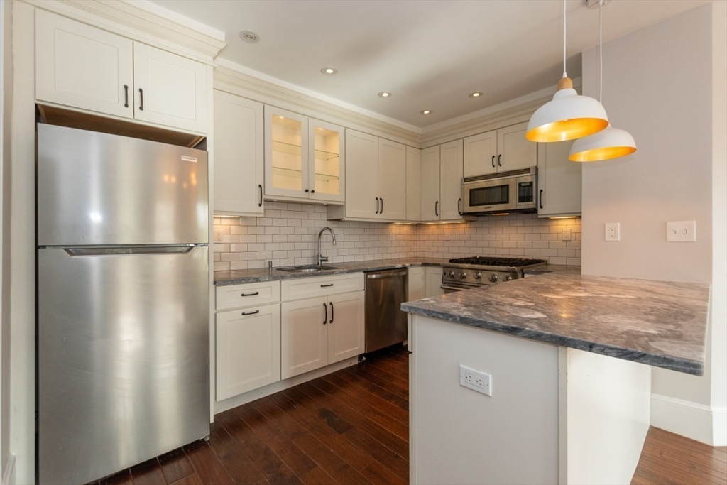 131 Erie St