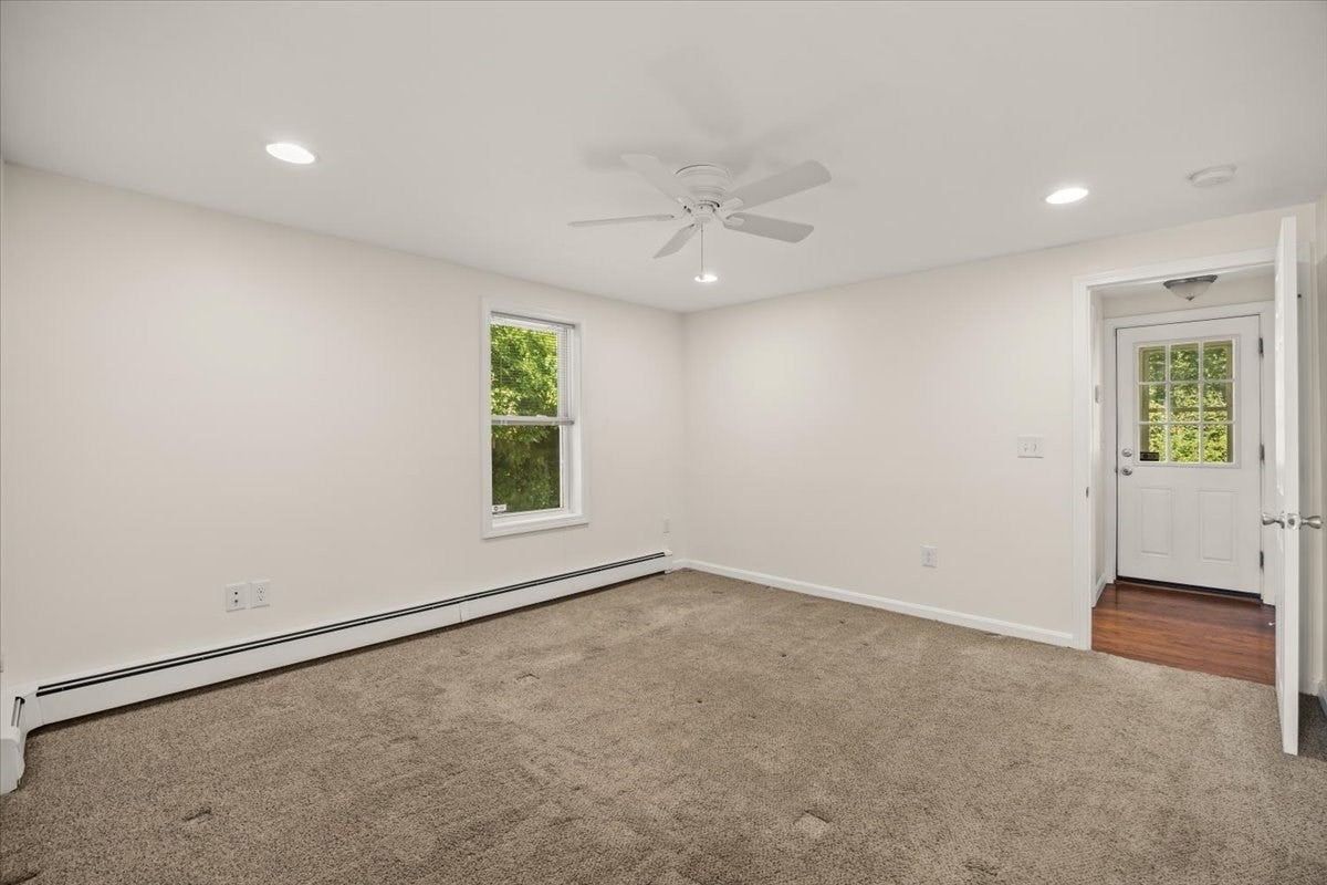 201 Tiffany St, Attleboro, MA, 201 Tiffany St, Attleboro, MA Photo #14