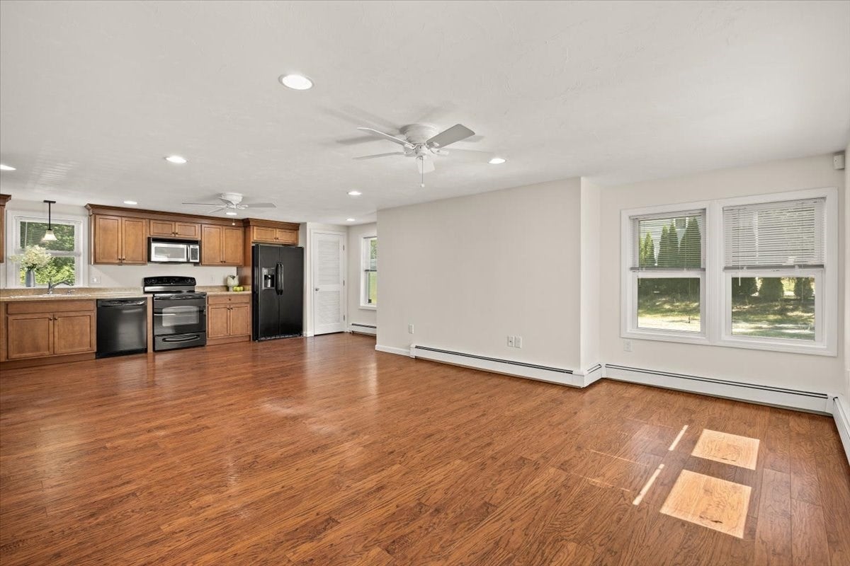 201 Tiffany St, Attleboro, MA, 201 Tiffany St, Attleboro, MA Photo #6