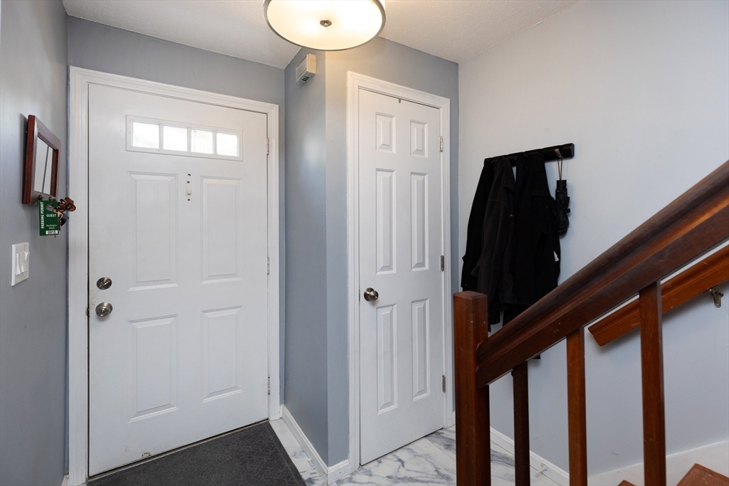 1102 Foxwood Circle 1102
