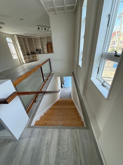 359 Lowell 2 Somerville MA 02145