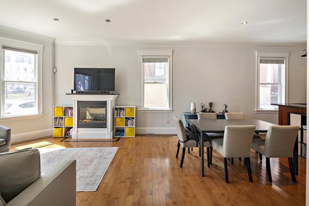 3 Seaver St 1