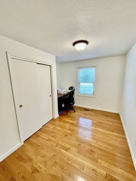 477 Clark St, Gardner, MA Photo #22